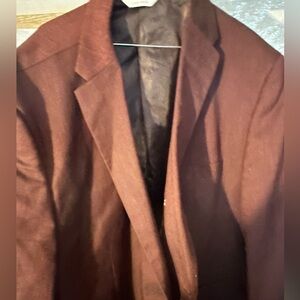 Lineage men’s Burgundy suit coat size 58R